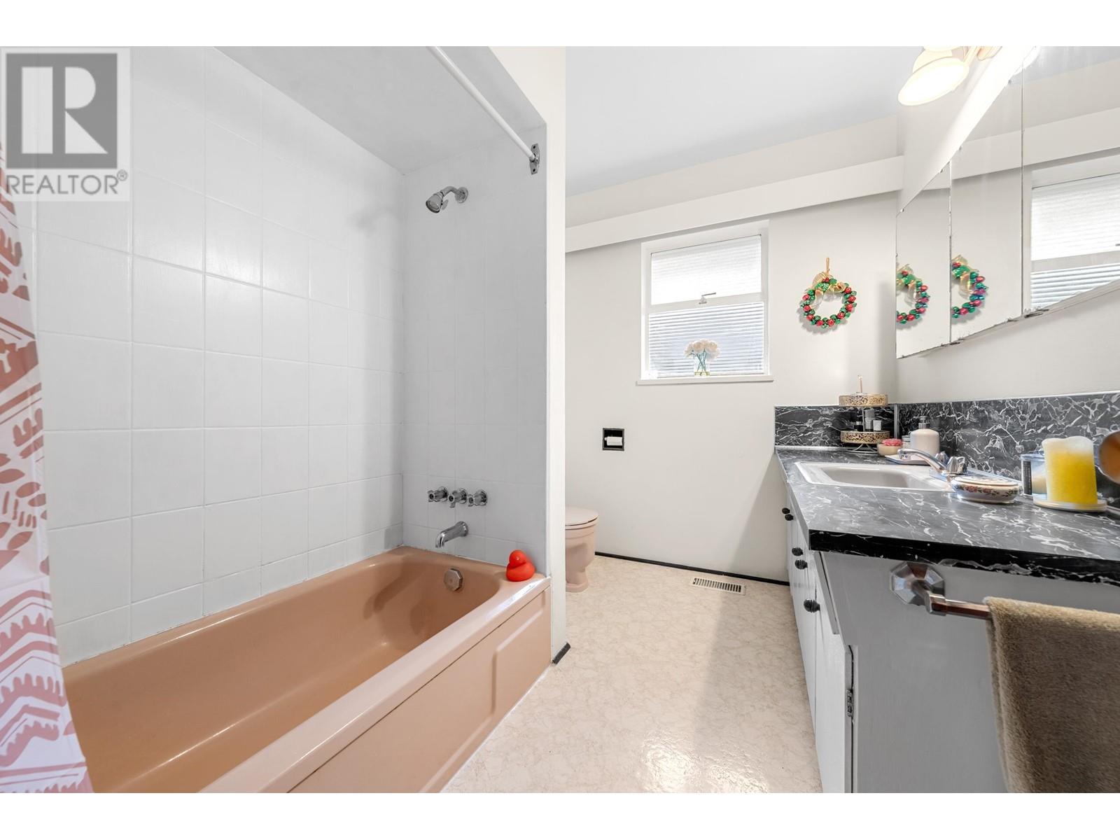 6987 Tyne Street, Vancouver, British Columbia  V5S 3M4 - Photo 33 - R2950067