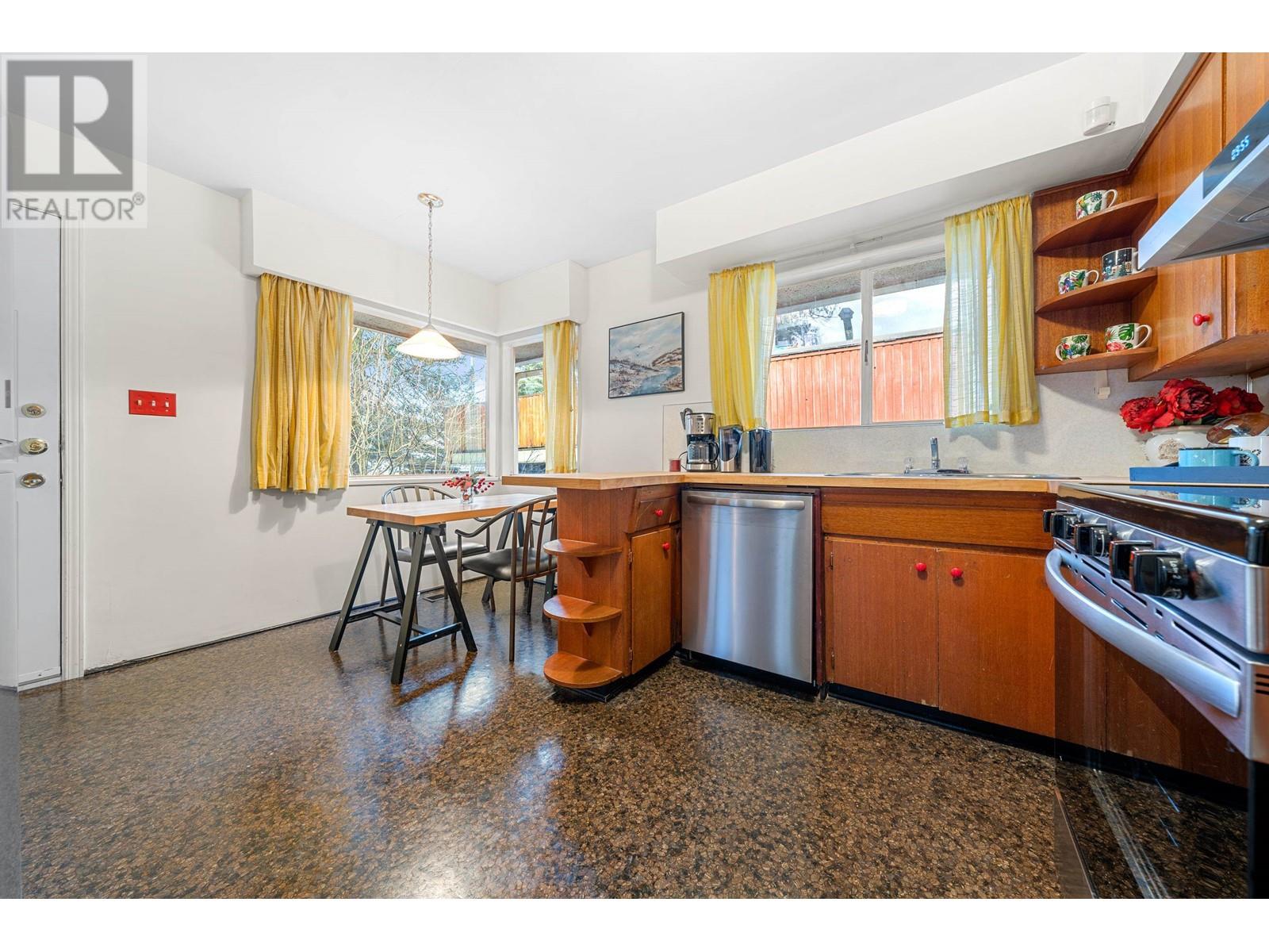 6987 Tyne Street, Vancouver, British Columbia  V5S 3M4 - Photo 15 - R2950067
