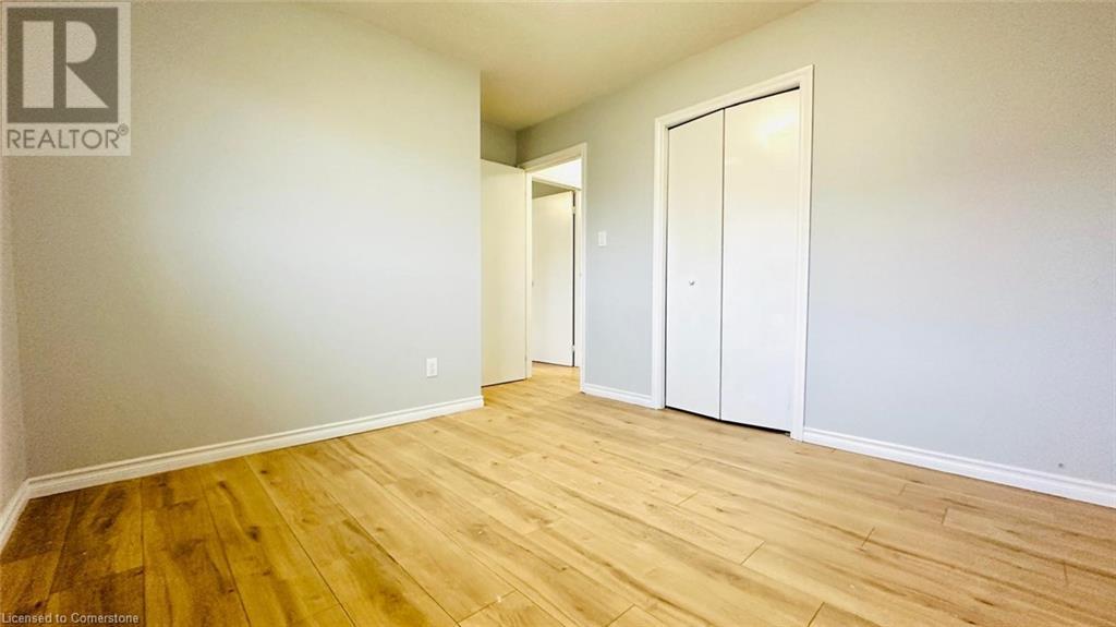 111 Scenic Wood Crescent, Kitchener, Ontario  N2A 3N4 - Photo 15 - 40684804