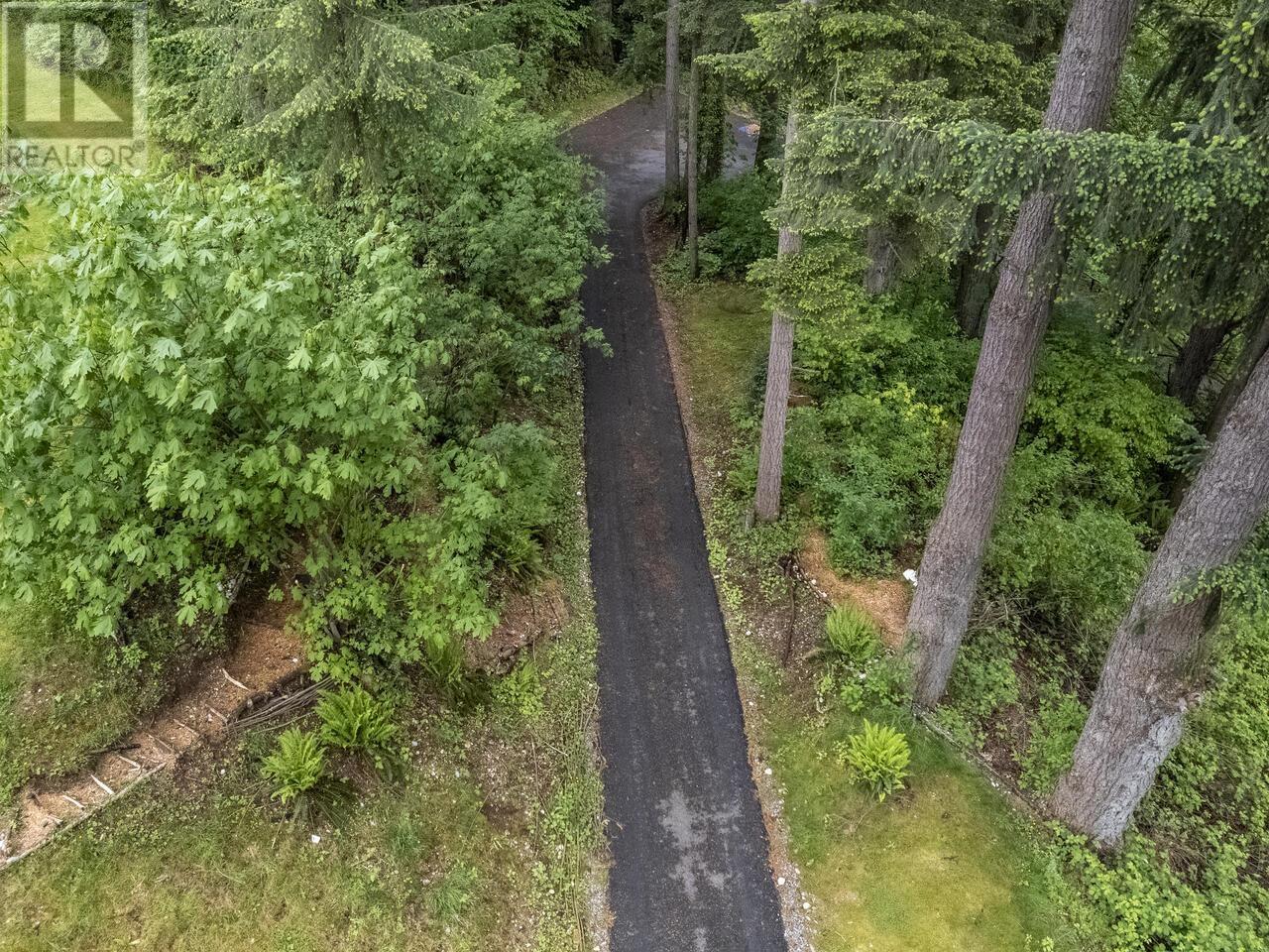 26521 Lougheed Highway, Maple Ridge, British Columbia  V2W 1K2 - Photo 38 - R2949076