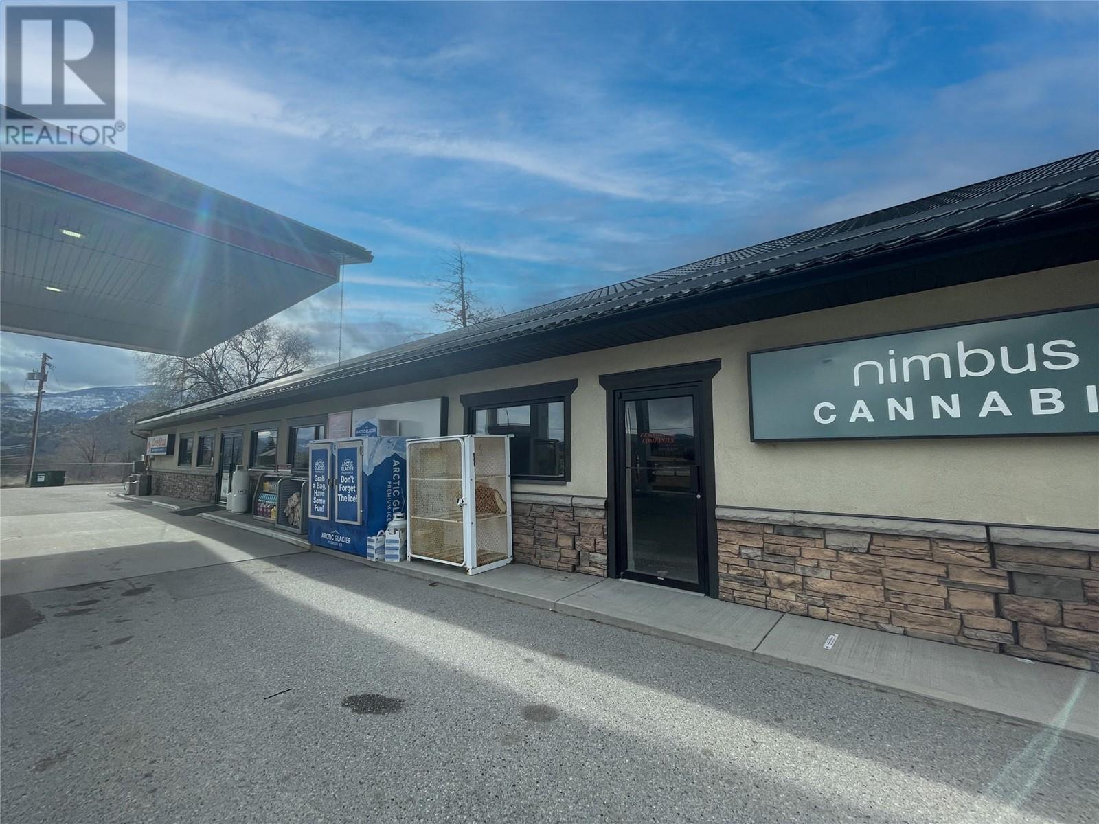 8102 97 Highway Unit# 2, oliver, British Columbia V0H1T2