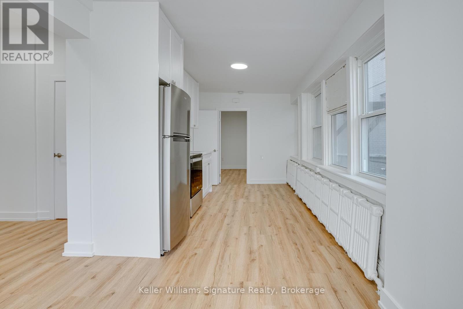 2 - 200 King Street, St. Catharines, Ontario  L2R 3J7 - Photo 3 - X9254385