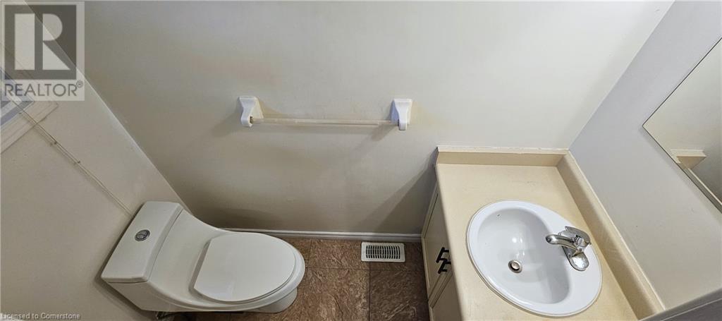 51 Schueller Street, Kitchener, Ontario  N2K 3W2 - Photo 6 - 40685028