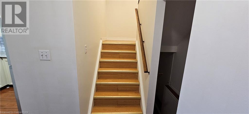 51 Schueller Street, Kitchener, Ontario  N2K 3W2 - Photo 9 - 40685028