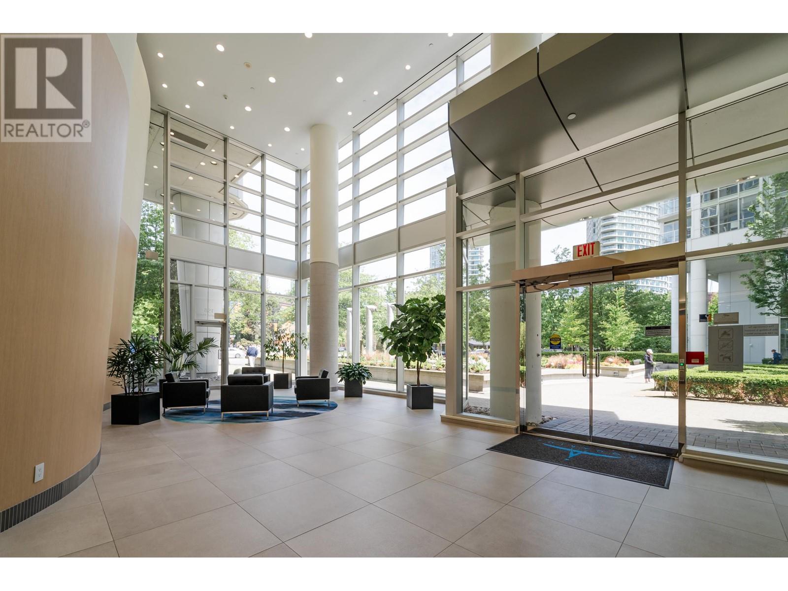 Listing Picture 16 of 23 : 1908 198 AQUARIUS MEWS, Vancouver / 溫哥華 - 魯藝地產 Yvonne Lu Group - MLS Medallion Club Member