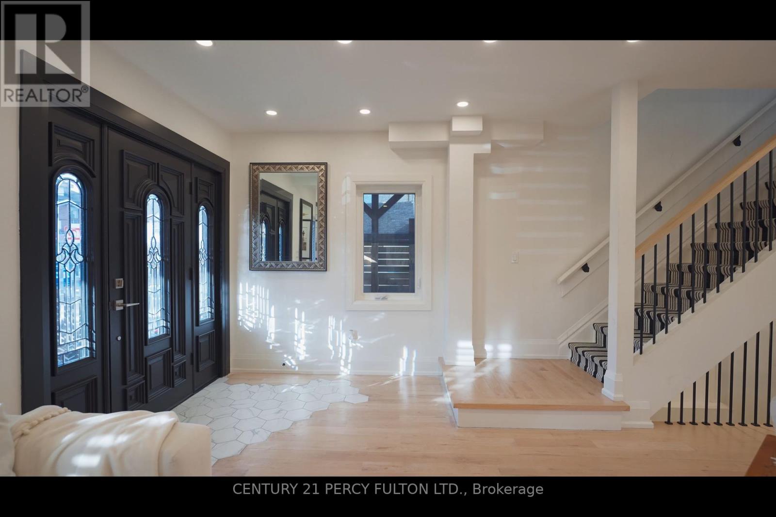 Property at 4816 SAINT CLAIR AVENUE image 4