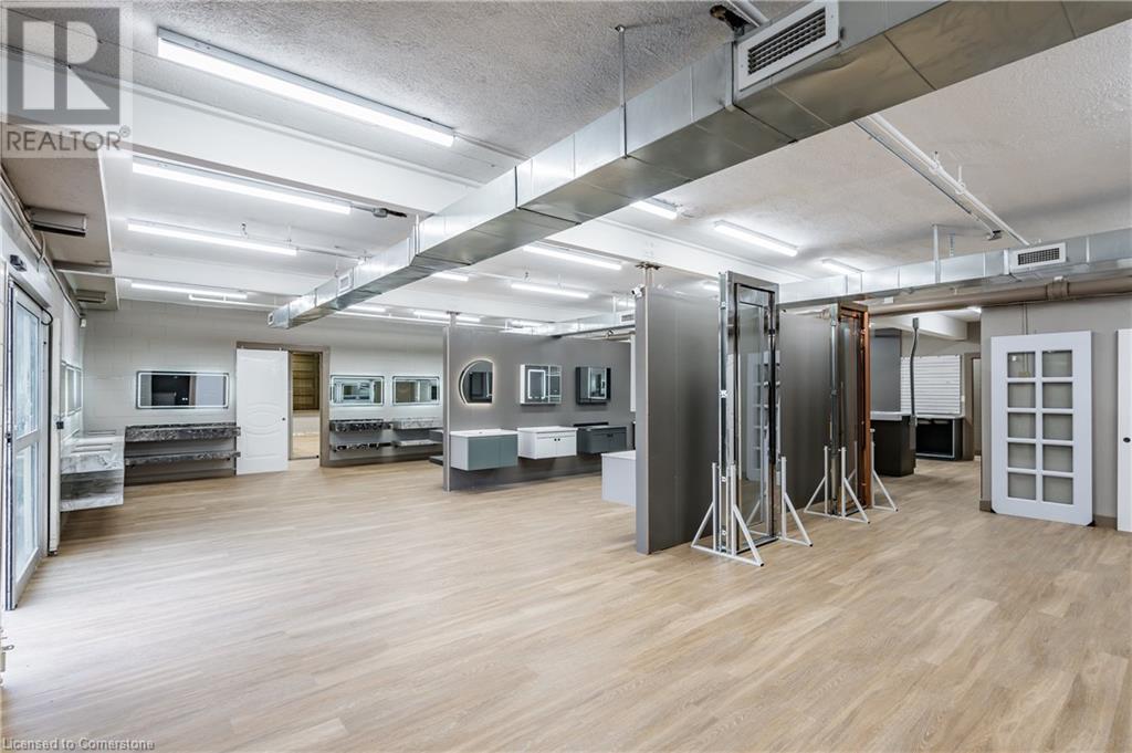 18 Linden Street, Hamilton, Ontario  L8L 3H6 - Photo 11 - 40682387