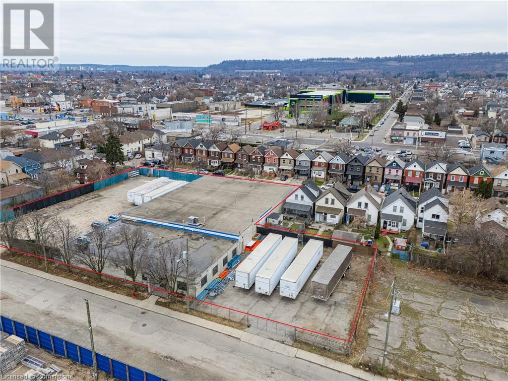 18 Linden Street, Hamilton, Ontario  L8L 3H6 - Photo 2 - 40682387