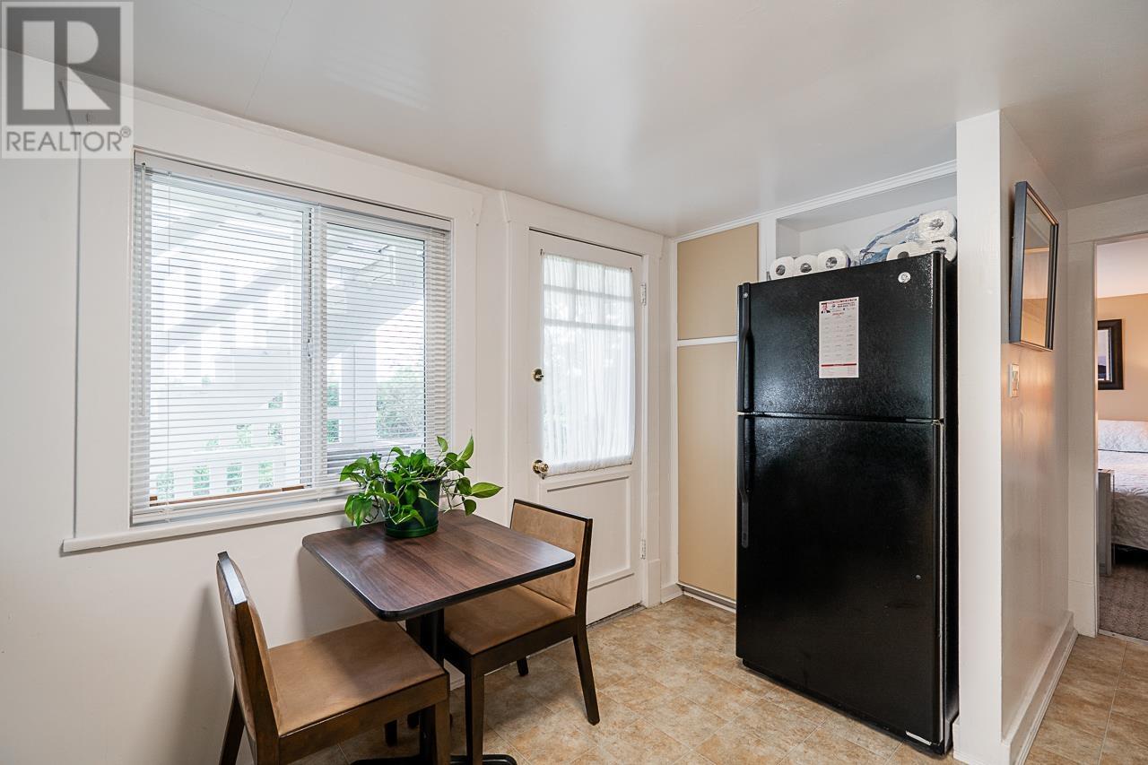 5634 Marine Drive, Burnaby, British Columbia  V5J 3G8 - Photo 11 - R2950357