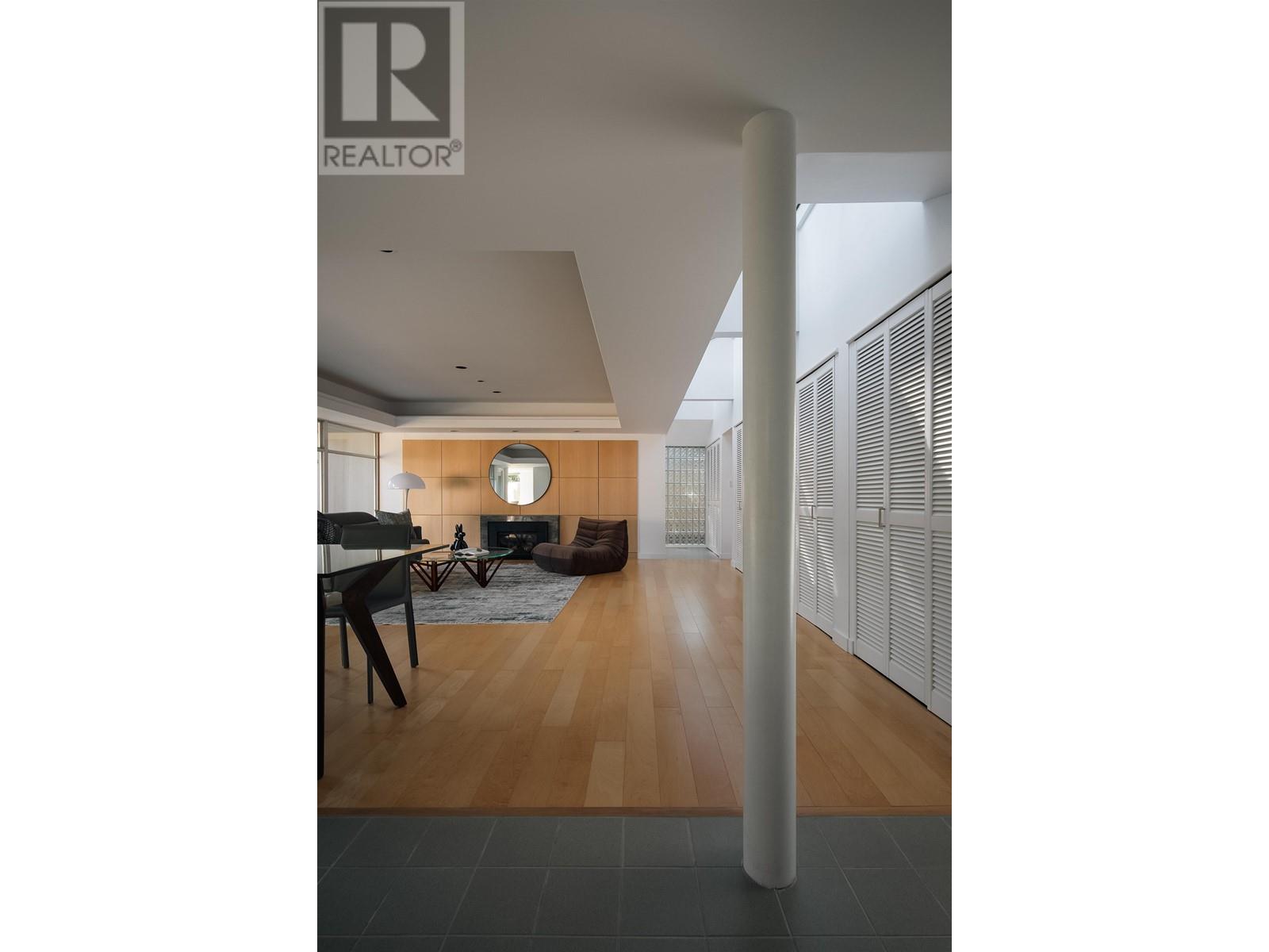 Listing Picture 12 of 40 : 3651 W 48TH STREET, Vancouver / 溫哥華 - 魯藝地產 Yvonne Lu Group - MLS Medallion Club Member