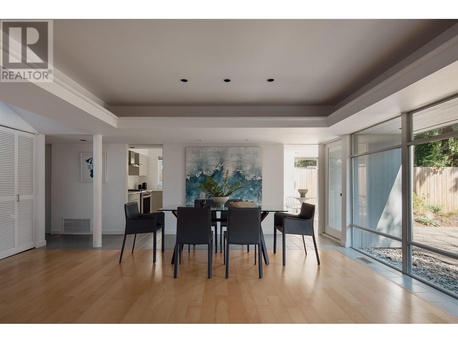 Listing Picture 15 of 40 : 3651 W 48TH STREET, Vancouver / 溫哥華 - 魯藝地產 Yvonne Lu Group - MLS Medallion Club Member