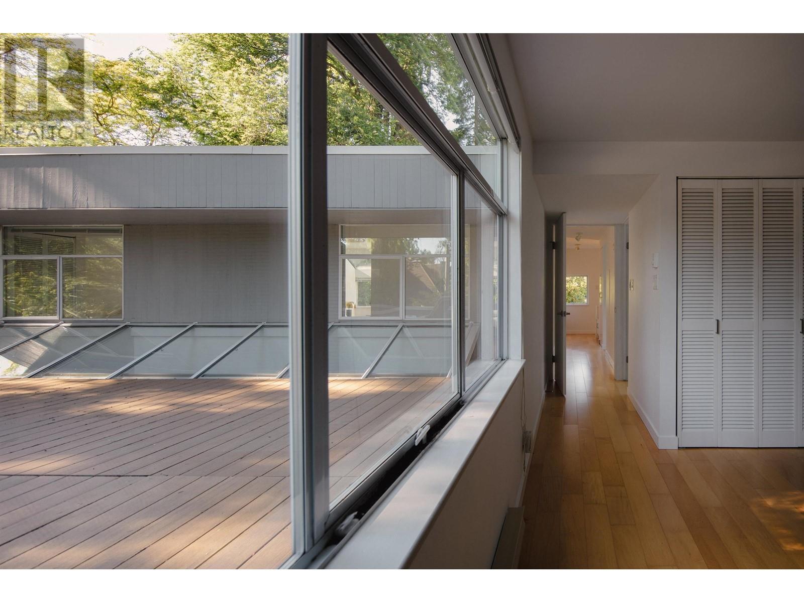 Listing Picture 25 of 40 : 3651 W 48TH STREET, Vancouver / 溫哥華 - 魯藝地產 Yvonne Lu Group - MLS Medallion Club Member