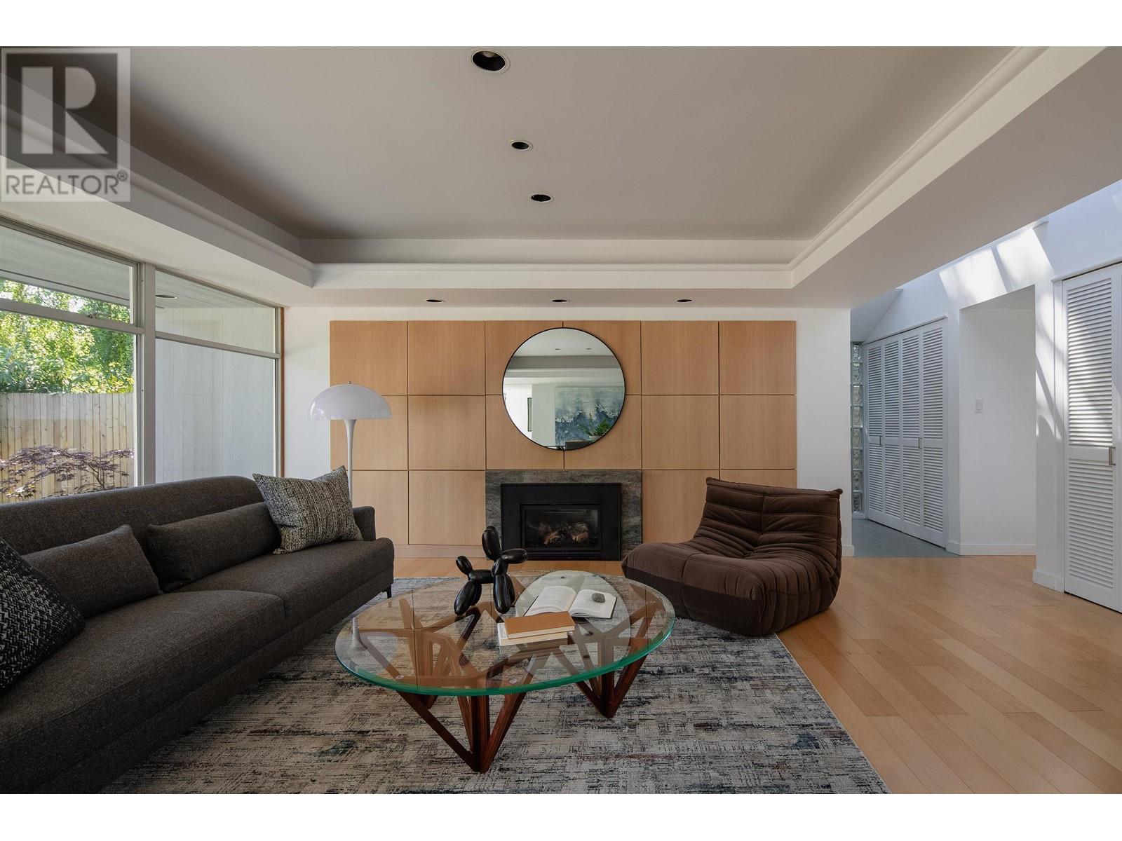 Listing Picture 7 of 40 : 3651 W 48TH STREET, Vancouver / 溫哥華 - 魯藝地產 Yvonne Lu Group - MLS Medallion Club Member