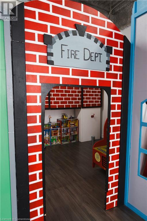 66 Arrow Road Unit# D, Guelph, Ontario  N1K 1T4 - Photo 11 - 40685086