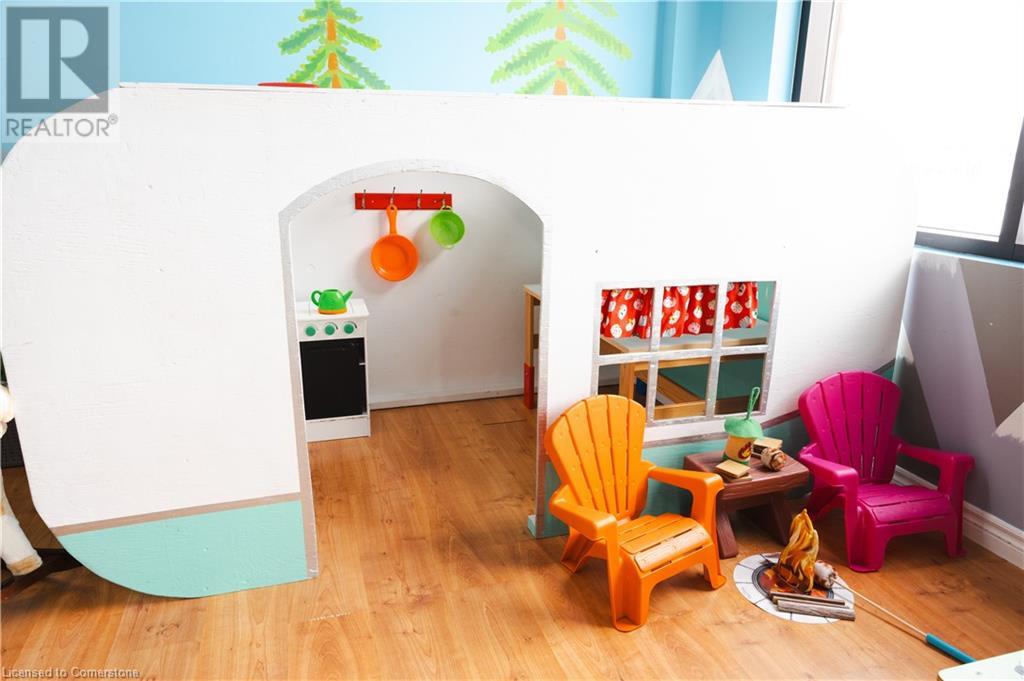 66 Arrow Road Unit# D, Guelph, Ontario  N1K 1T4 - Photo 6 - 40685086