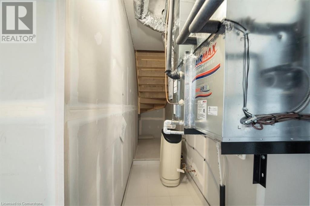 48 Oat Lane Lane, Kitchener, Ontario  N2R 0T1 - Photo 29 - 40685088