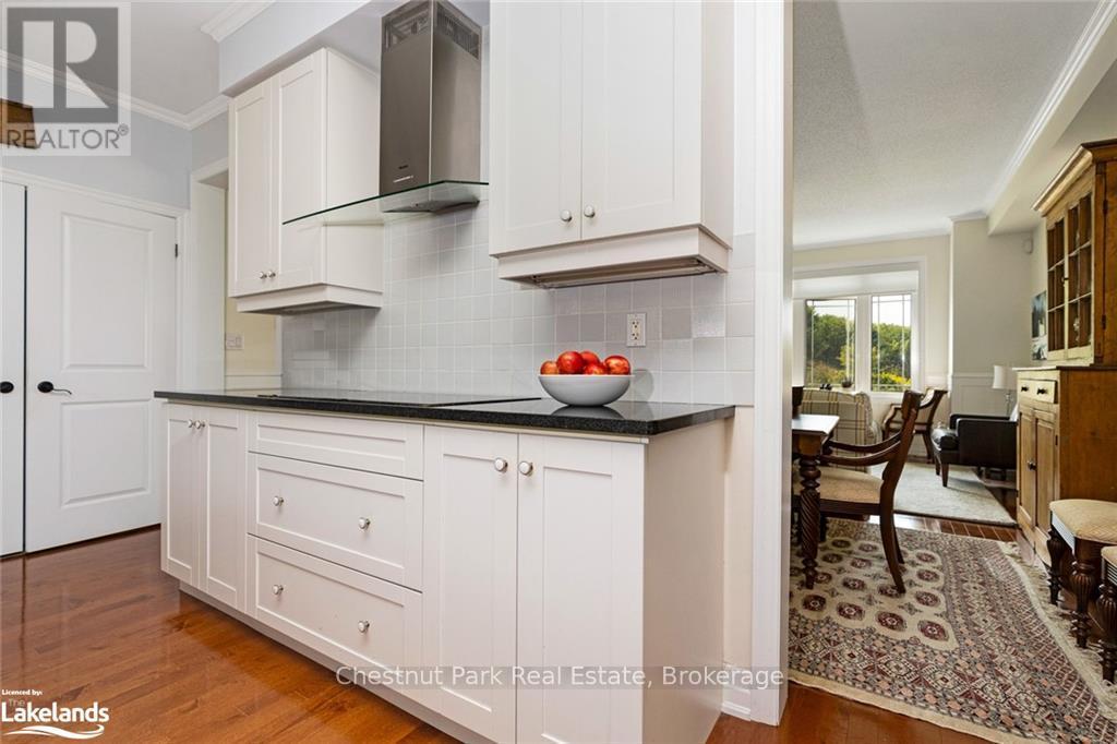 3 North Maple Street, Collingwood, Ontario  L9Y 0J7 - Photo 8 - S10437839