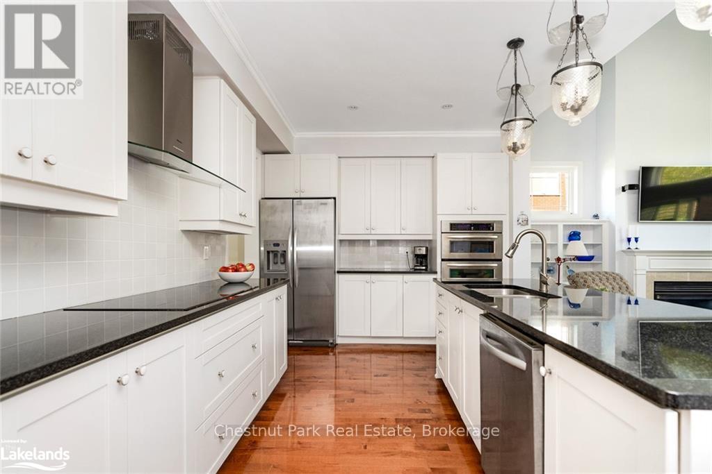 3 North Maple Street, Collingwood, Ontario  L9Y 0J7 - Photo 9 - S10437839