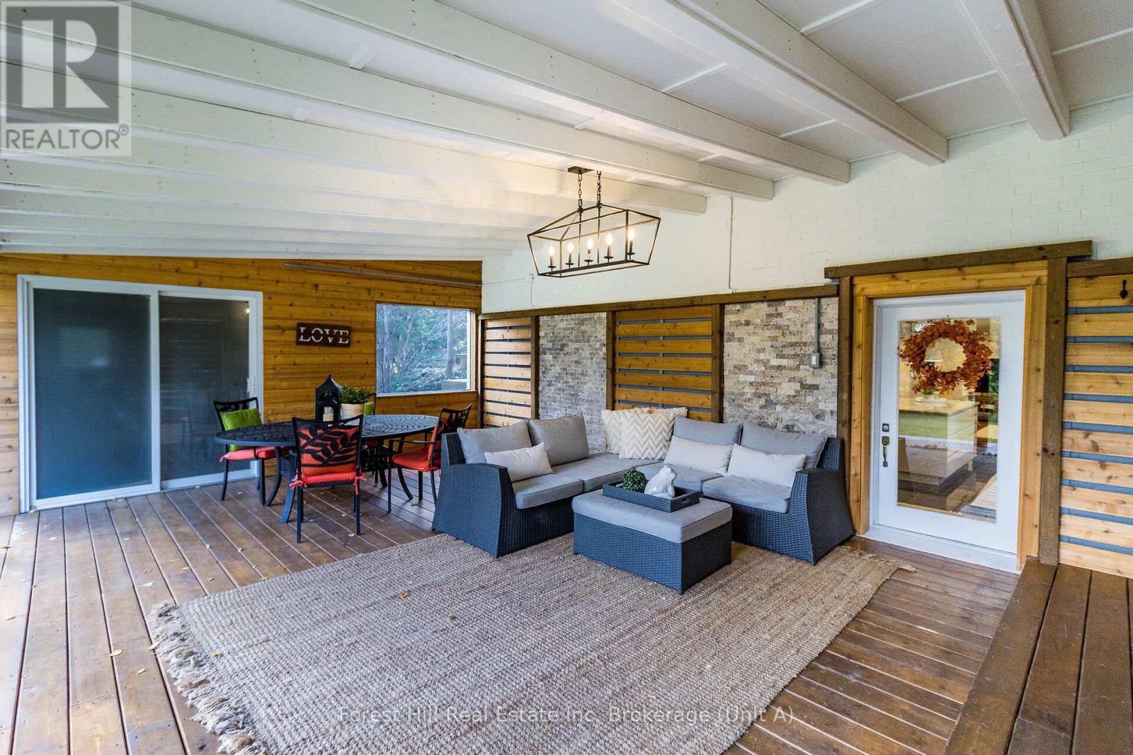 15 D Lane, Collingwood, Ontario  L9Y 0X2 - Photo 2 - S11823063