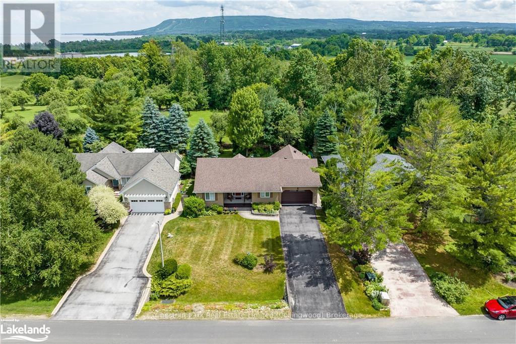 11 Wickens Lane, Blue Mountains (Thornbury), Ontario  N0H 2P0 - Photo 34 - X10434807