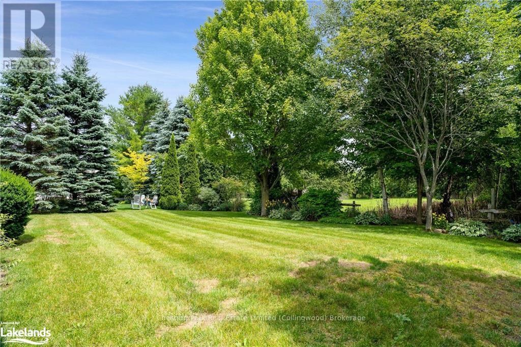 11 Wickens Lane, Blue Mountains (Thornbury), Ontario  N0H 2P0 - Photo 4 - X10434807