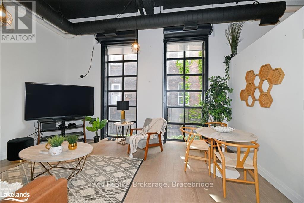 204 - 11 Rebecca Street, Hamilton, Ontario  L8R 3H7 - Photo 6 - X10438227