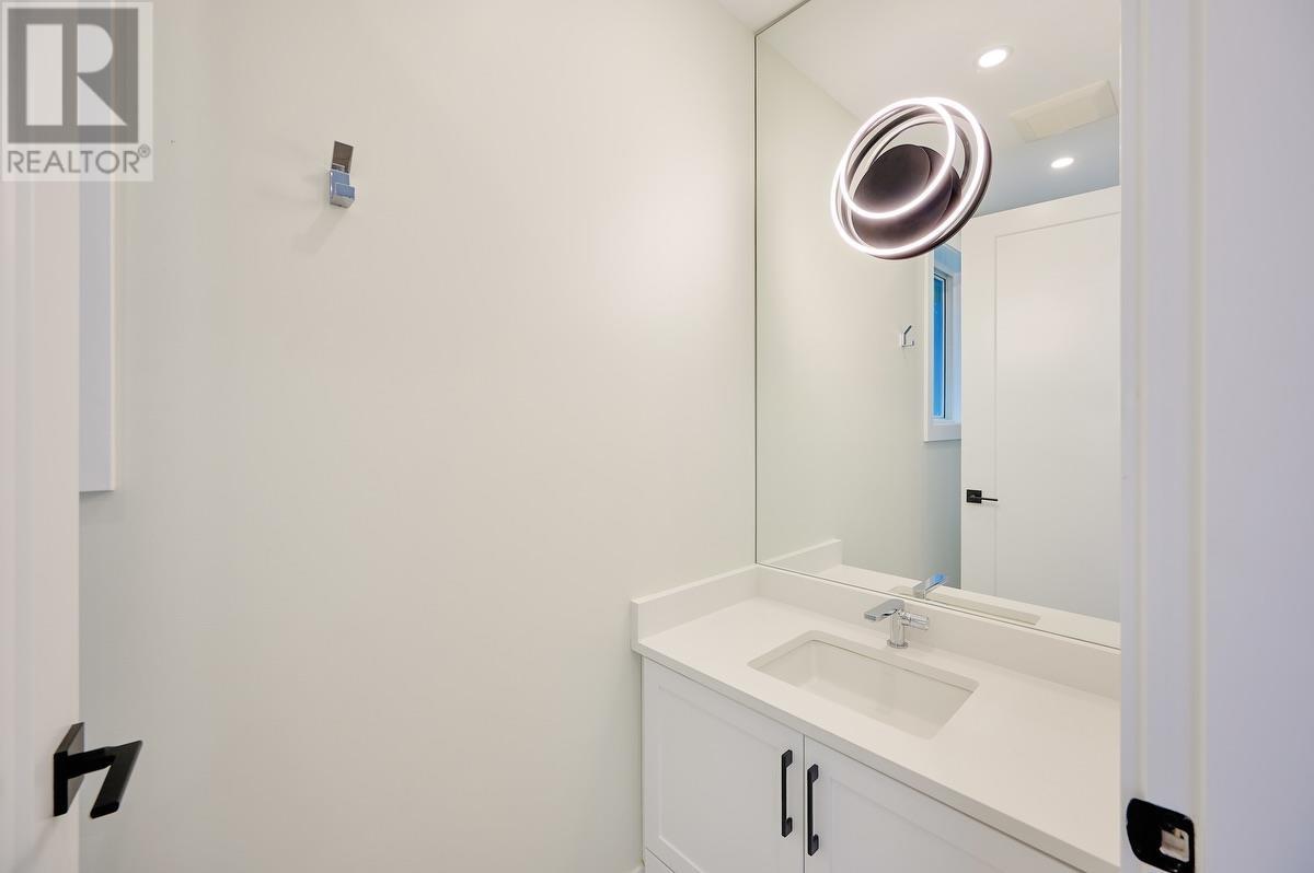 Listing Picture 9 of 28 : 4115 ELGIN STREET, Vancouver / 溫哥華 - 魯藝地產 Yvonne Lu Group - MLS Medallion Club Member