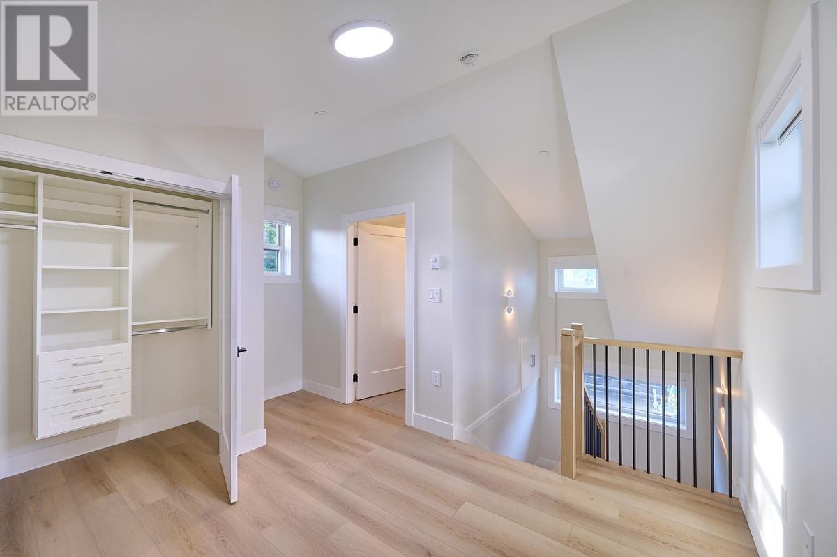 Listing Picture 27 of 28 : 4115 ELGIN STREET, Vancouver / 溫哥華 - 魯藝地產 Yvonne Lu Group - MLS Medallion Club Member