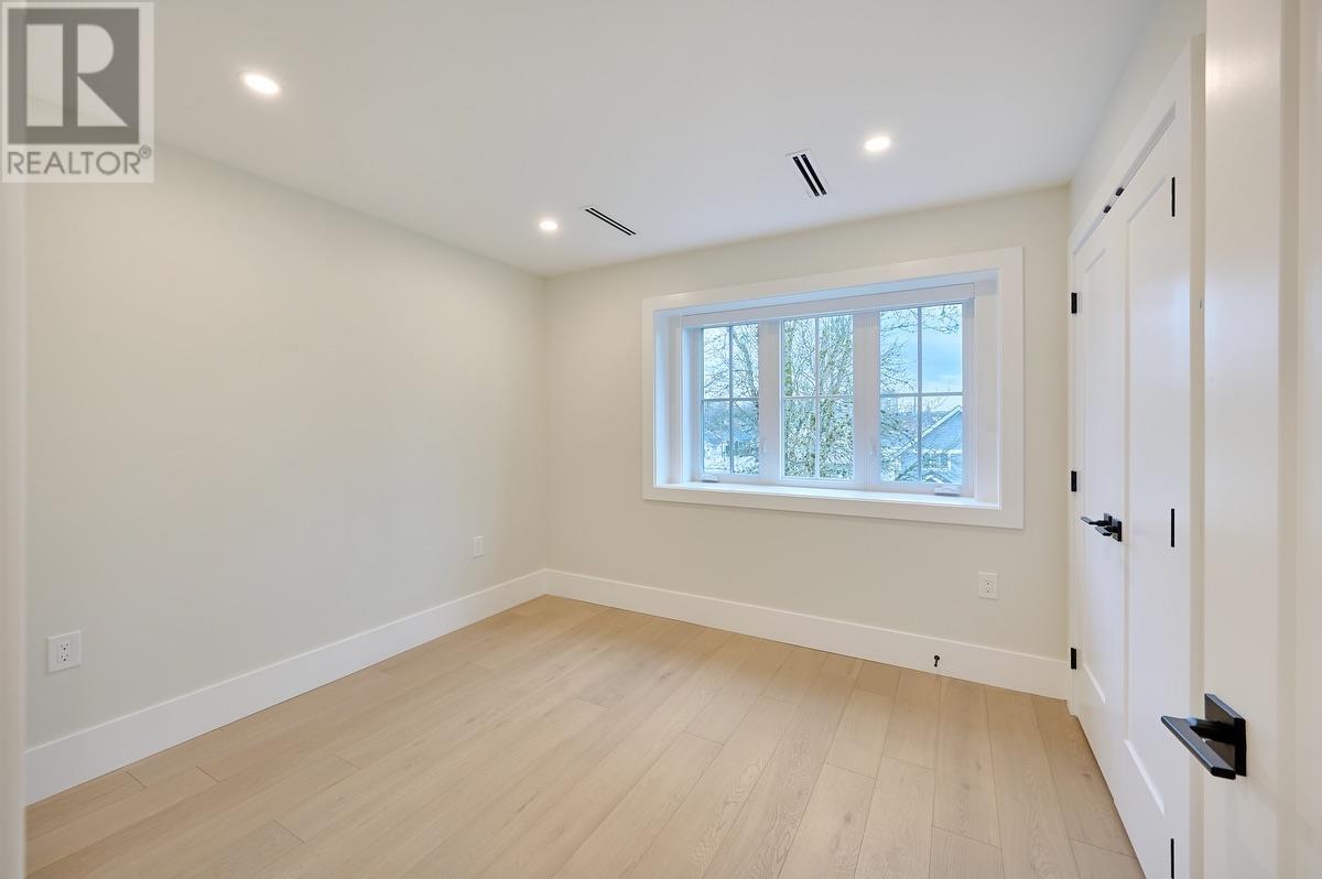 Listing Picture 14 of 28 : 4115 ELGIN STREET, Vancouver / 溫哥華 - 魯藝地產 Yvonne Lu Group - MLS Medallion Club Member