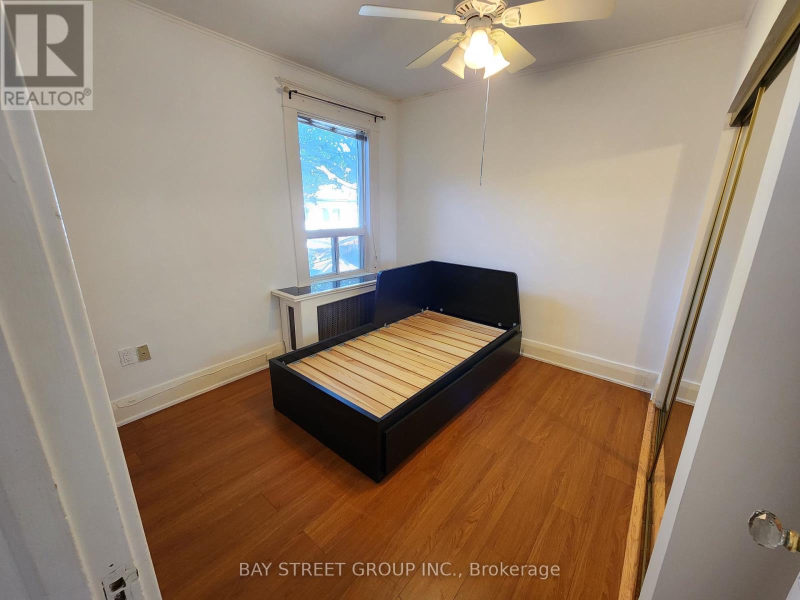 2nd Flr - 218 Heath Street W, Toronto, Ontario  M5P 1N7 - Photo 10 - C11891439