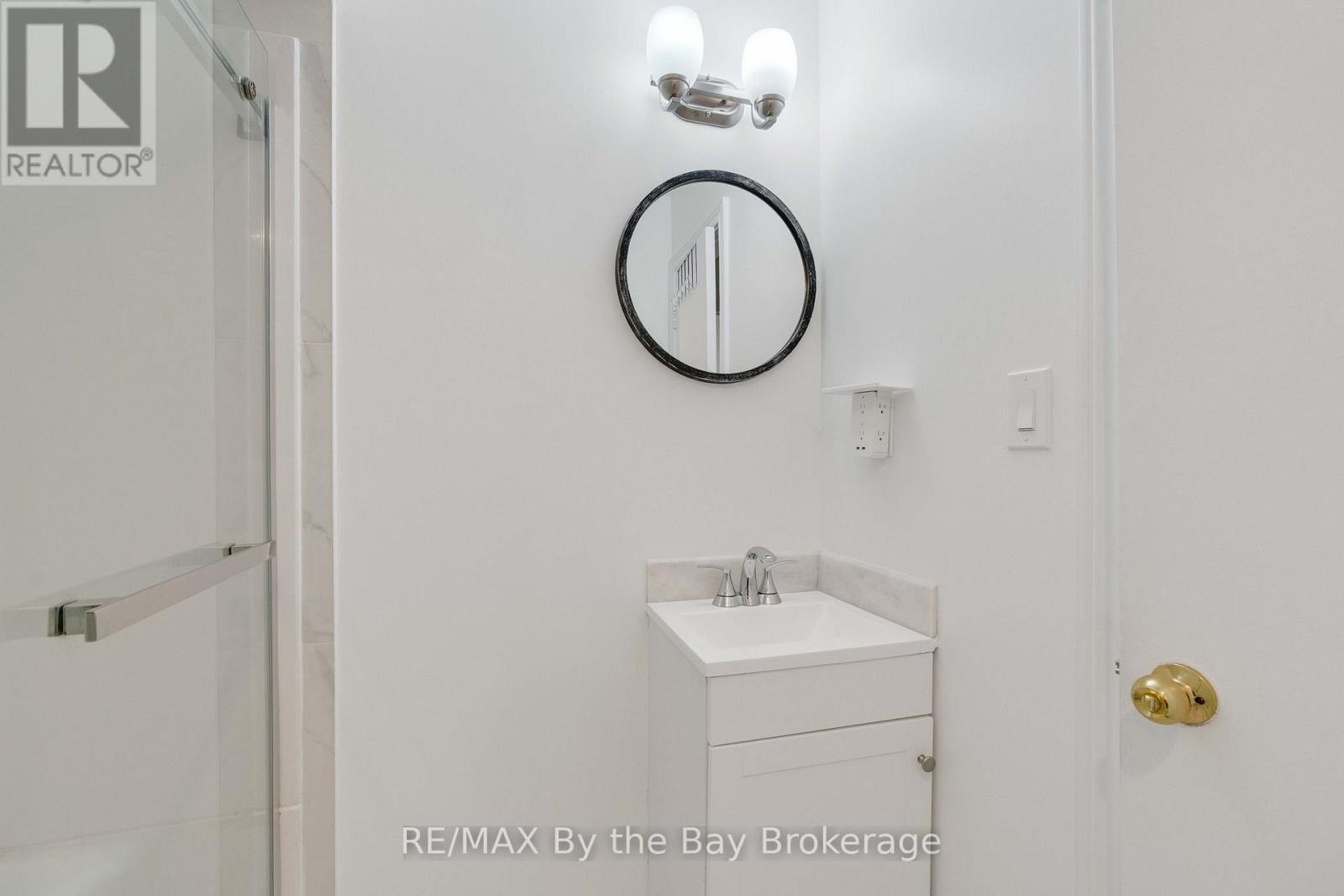 12 Hudson Crescent, Bradford West Gwillimbury, Ontario  L3Z 2J2 - Photo 18 - N11890991