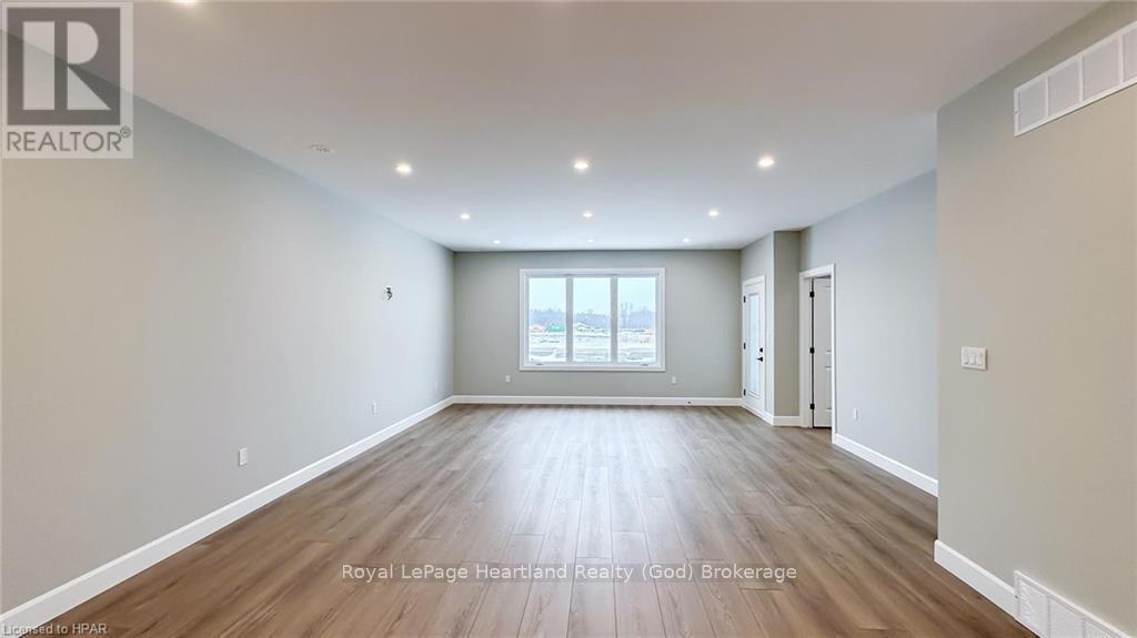 139 Severn Drive, Goderich, Ontario  N7A 0C7 - Photo 10 - X10779977