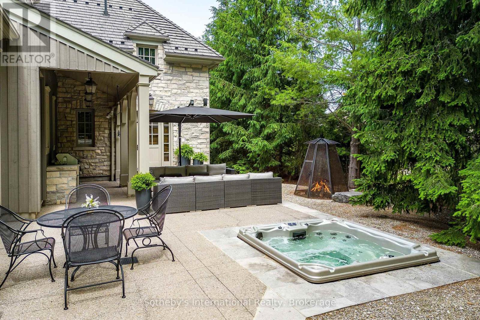 114 Hemlock Court, Blue Mountains (Blue Mountain Resort Area), Ontario  L9Y 0T3 - Photo 34 - X11890695