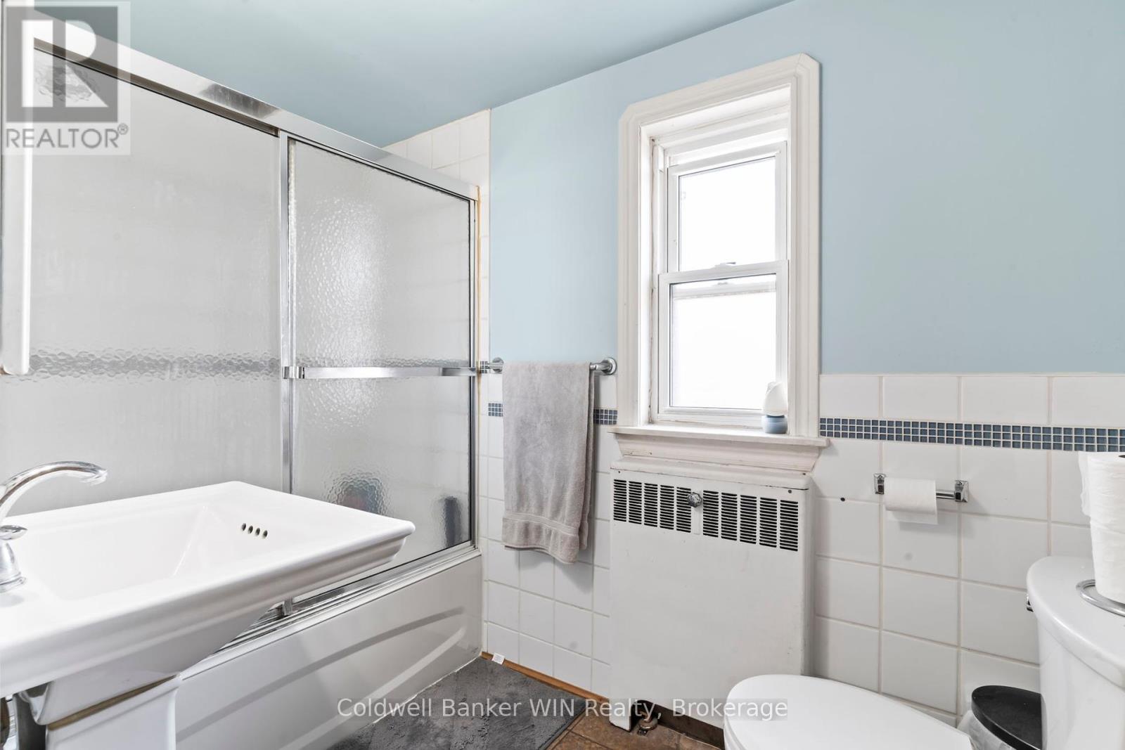 121 Queen Street W, Wellington North, Ontario  N0G 2L1 - Photo 15 - X11891011