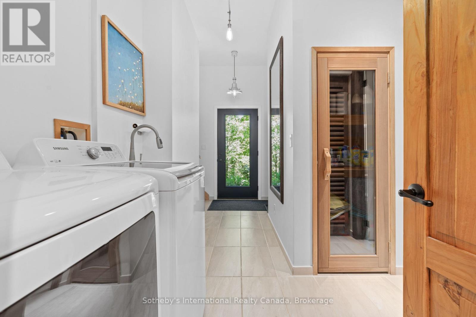 1042 Truscott Place, Lake Of Bays, Ontario  P0B 1A0 - Photo 24 - X11891054