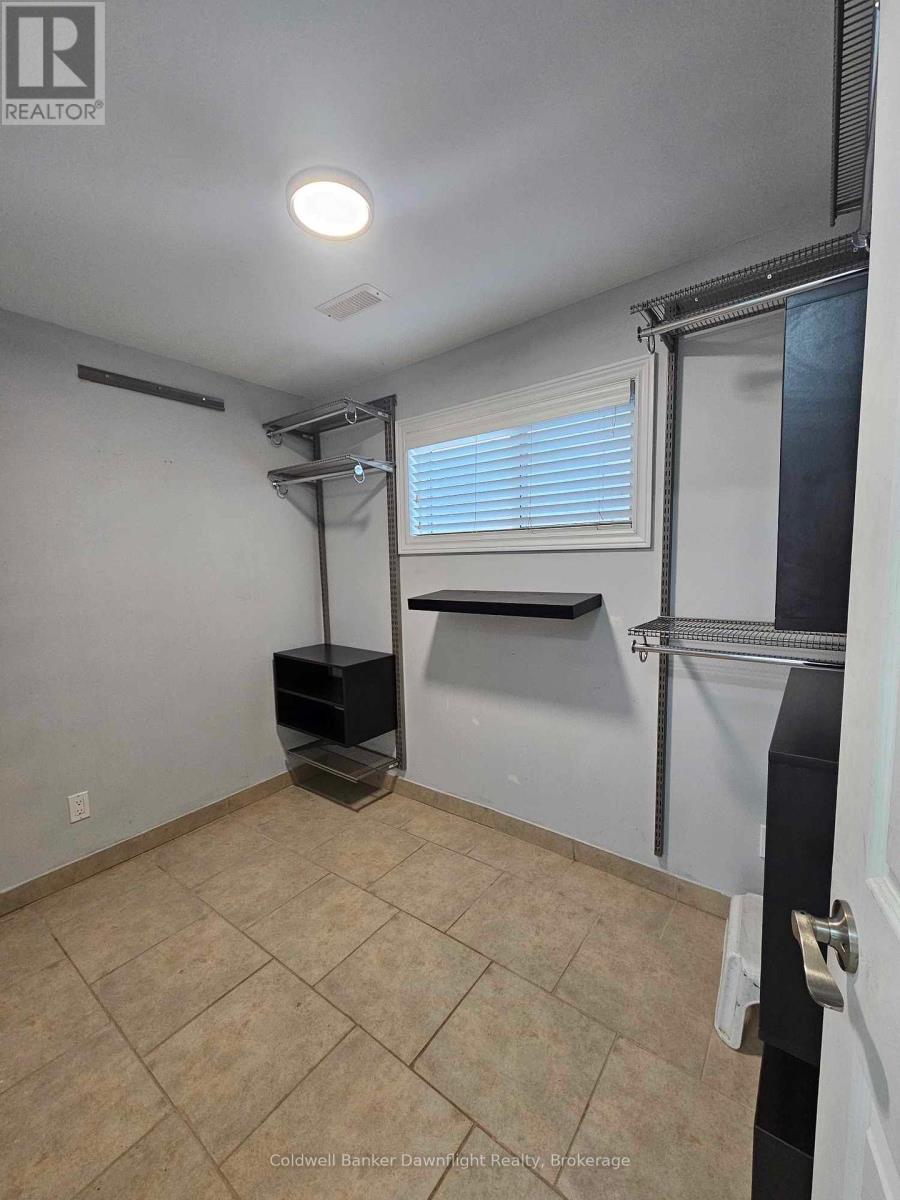 322 William Street, South Huron, Ontario  N0M 1S2 - Photo 12 - X11891158