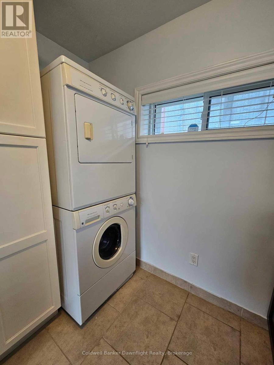 322 William Street, South Huron, Ontario  N0M 1S2 - Photo 14 - X11891158