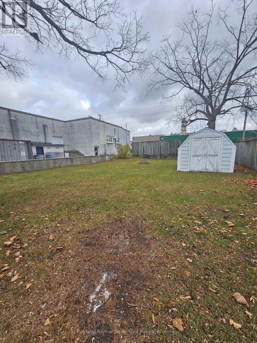 322 William Street, South Huron, Ontario  N0M 1S2 - Photo 17 - X11891158