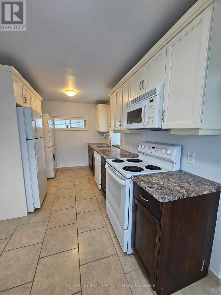 322 William Street, South Huron, Ontario  N0M 1S2 - Photo 3 - X11891158