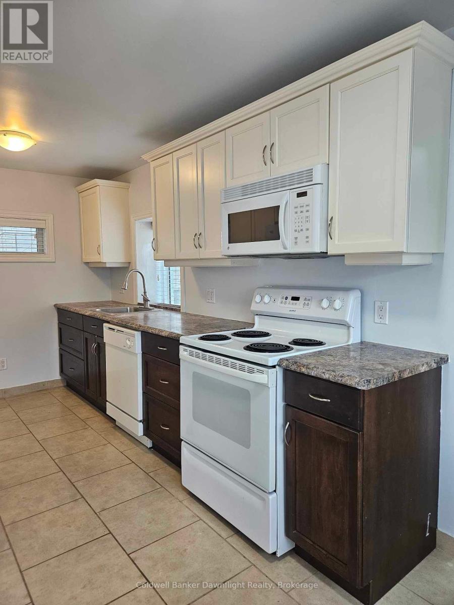 322 William Street, South Huron, Ontario  N0M 1S2 - Photo 4 - X11891158