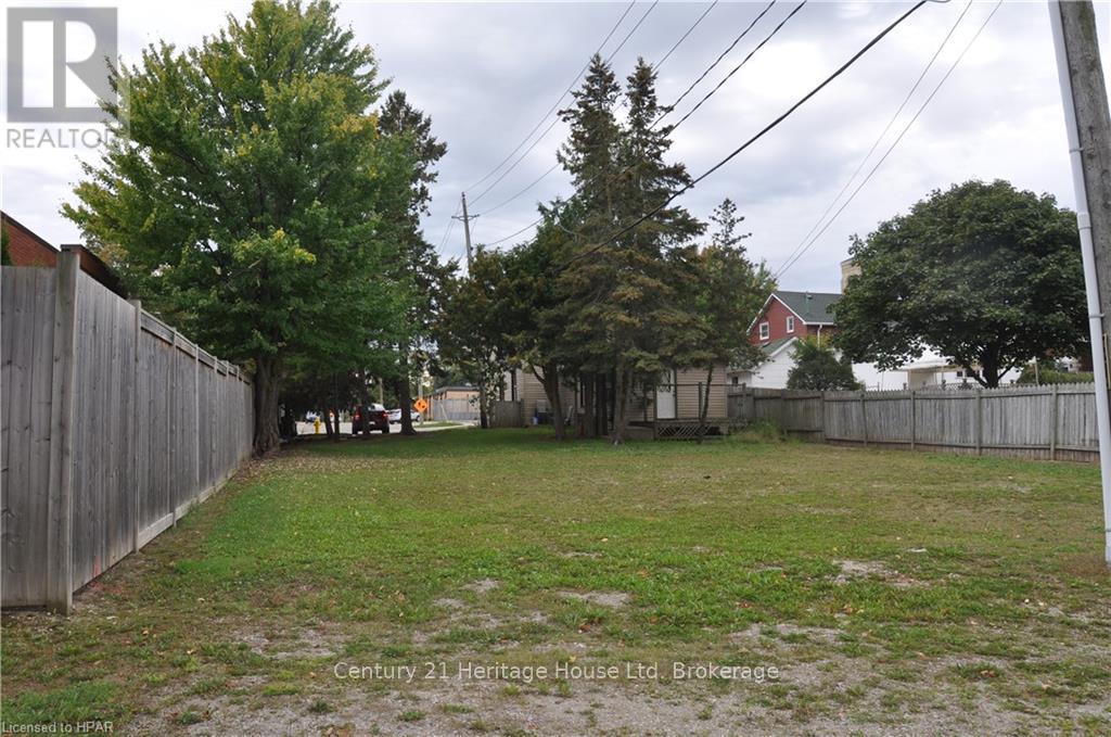 50 Goderich Street E, Huron East, Ontario  N0K 1W0 - Photo 3 - X10780323