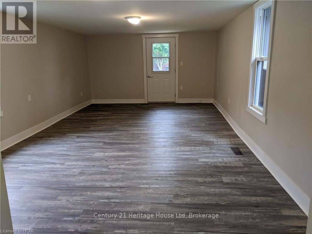 50 Goderich Street E, Huron East, Ontario  N0K 1W0 - Photo 9 - X10780323