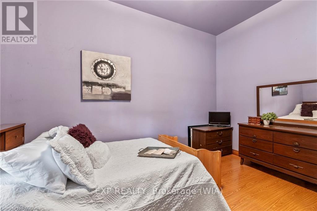 194 Frank Street, South Bruce Peninsula, Ontario  N0H 2T0 - Photo 8 - X10845613