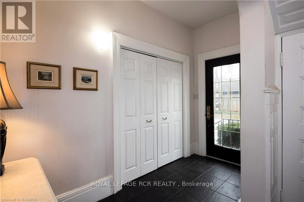 249 10th Street W, Owen Sound, Ontario  N4K 3R2 - Photo 14 - X10845620