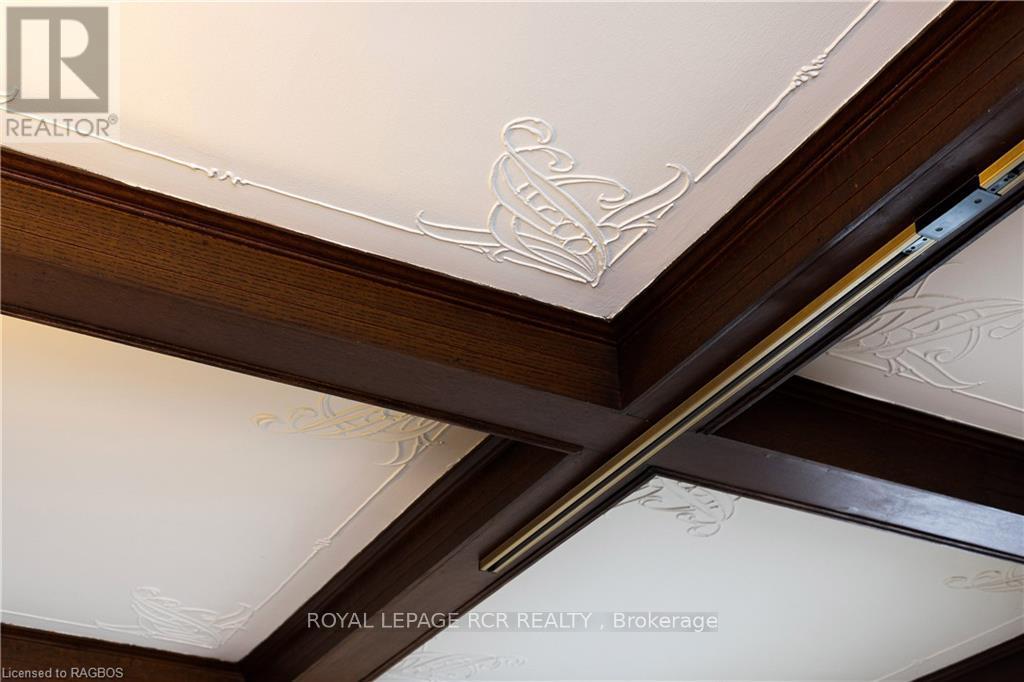 249 10th Street W, Owen Sound, Ontario  N4K 3R2 - Photo 8 - X10845620