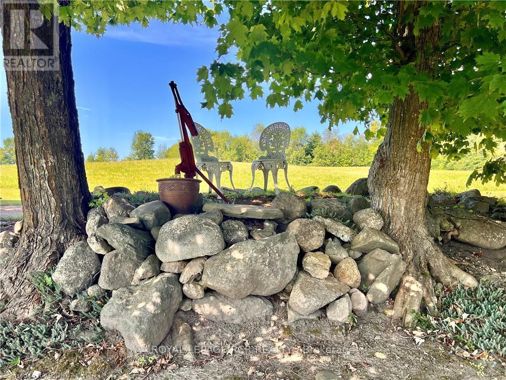 315416 Highway 6, Chatsworth, Ontario  N0H 2V0 - Photo 16 - X10845818