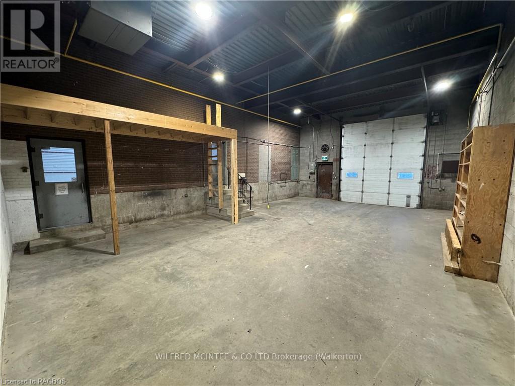 130 Kincardine, Brockton, Ontario  N0G 2V0 - Photo 5 - X10845973