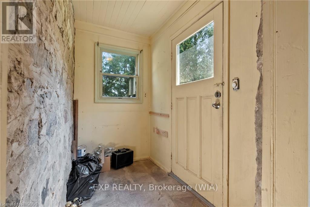 217 Highway 6, South Bruce Peninsula, Ontario  N0H 2T0 - Photo 11 - X10846225