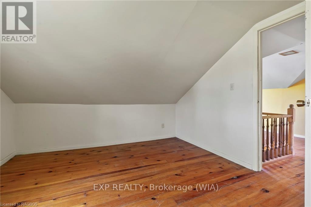 217 Highway 6, South Bruce Peninsula, Ontario  N0H 2T0 - Photo 32 - X10846225