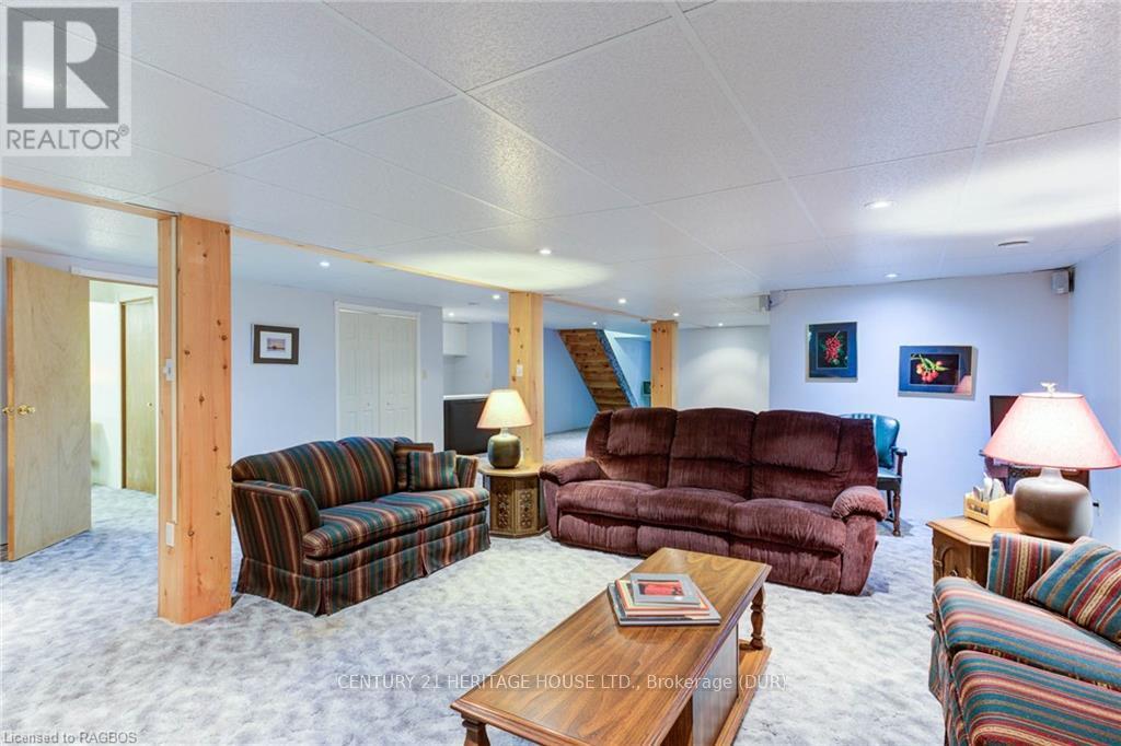 130 Elm Street W, West Grey, Ontario  N0G 1R0 - Photo 32 - X10846329